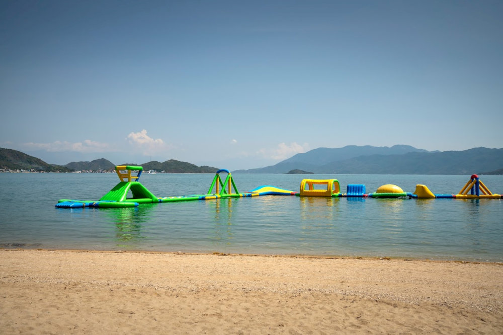 At Monkey Island, visitors can enjoy both sightseeing and endless fun at the floating park